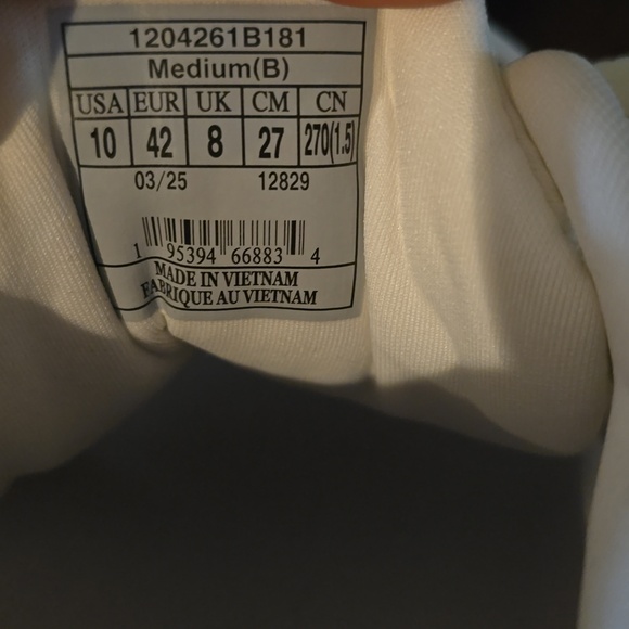 Brooks Adrenaline GTS 24 - Picture 12 of 12